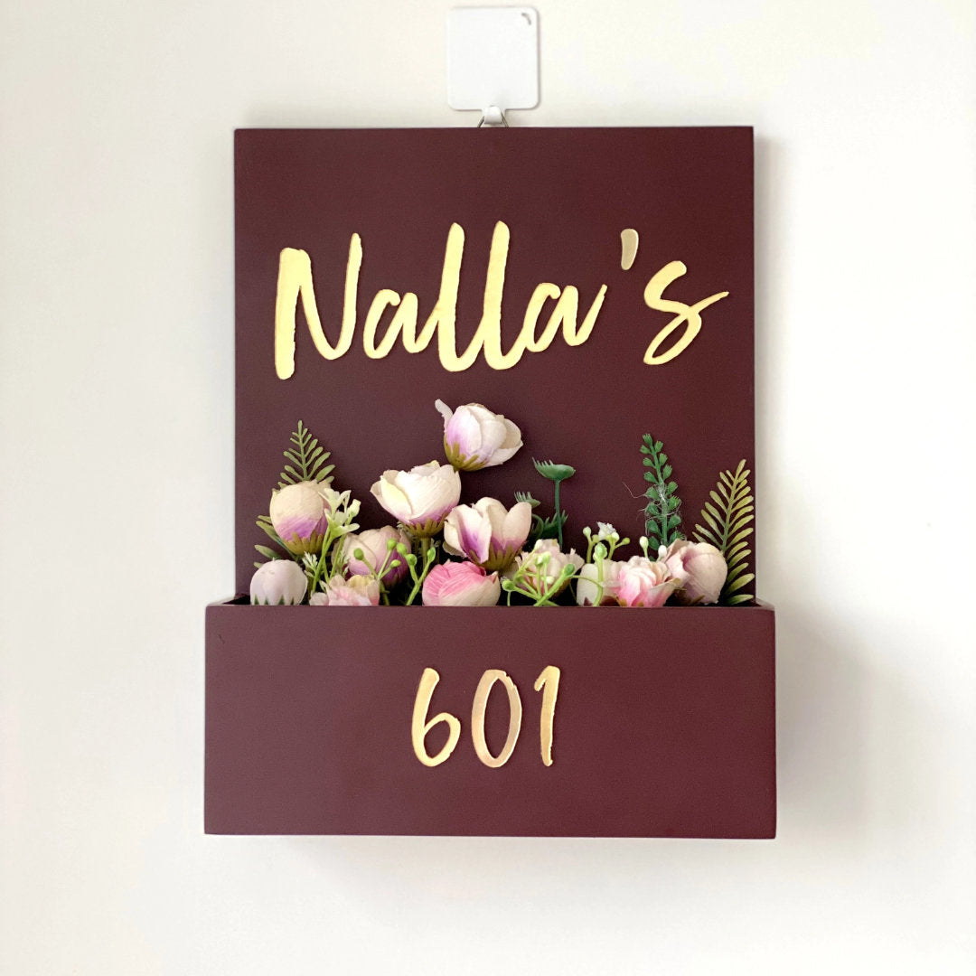 HappyEveryday Brown Floral Planter Nameplate (Rectangle)