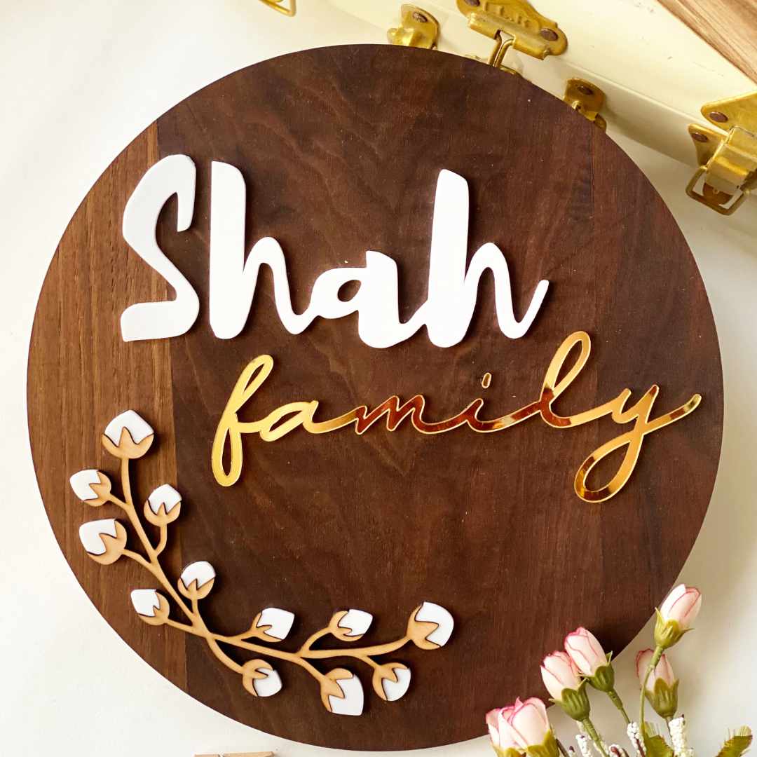 HappyEveryday Cotton Flower Wooden Nameplate (Circle)