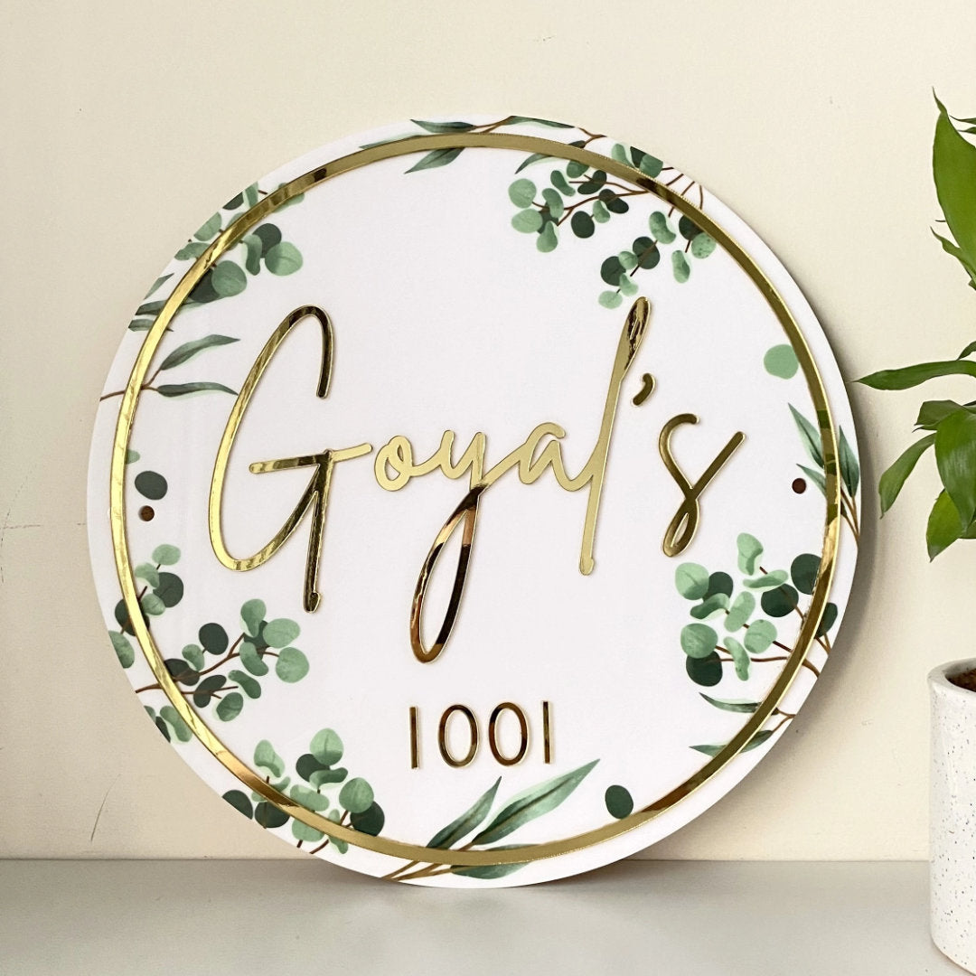 HappyEveryday Floral White & Golden Acrylic Nameplate (Circle)