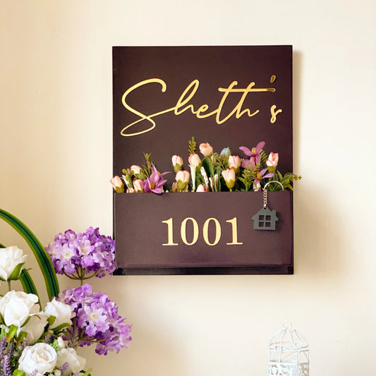 HappyEveryday Brown Floral Planter Nameplate (Rectangle)