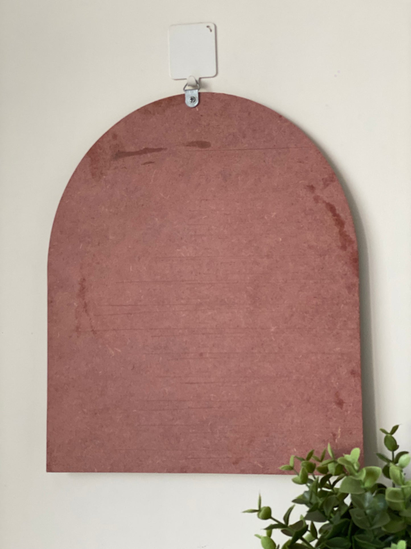 HappyEveryday Classic Arched Wooden Nameplate